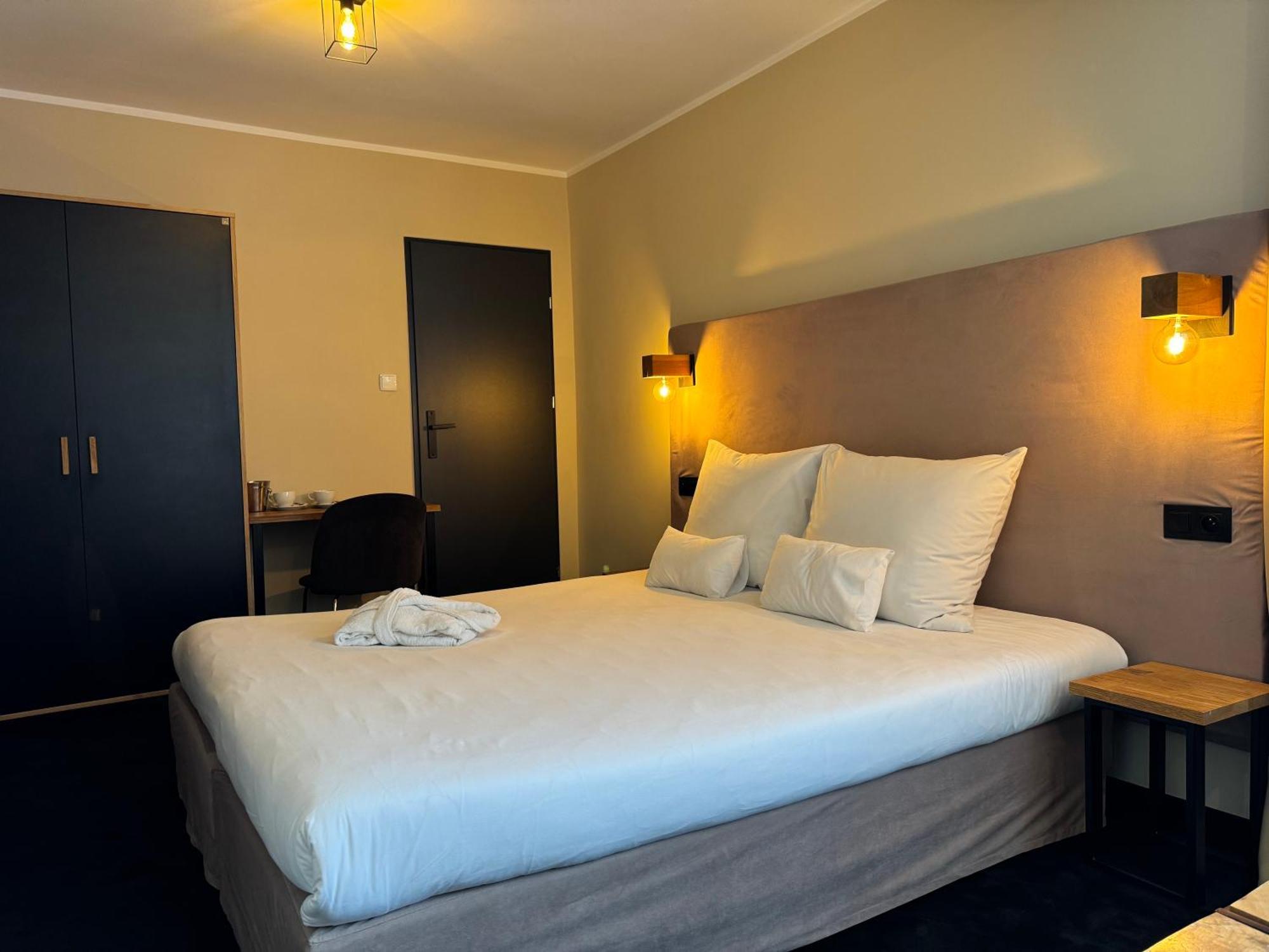 Amber Blue Wellness & Spa (Adults Only) Карвиа Экстерьер фото